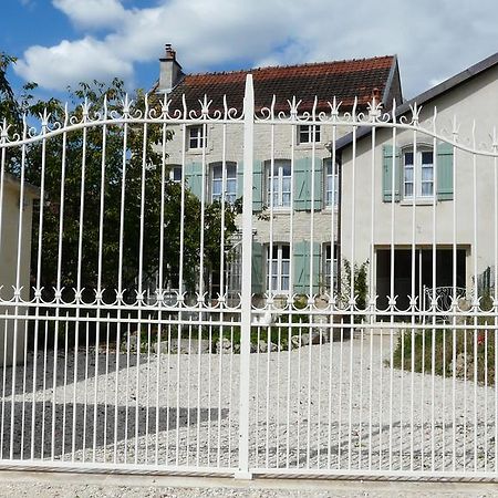 Bed and Breakfast La Promenade Mussy-sur-Seine Exterior foto