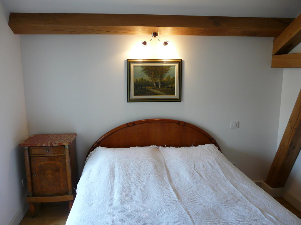 Bed and Breakfast La Promenade Mussy-sur-Seine Habitación foto