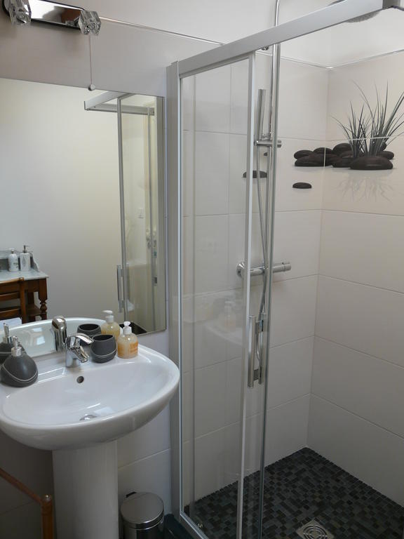 Bed and Breakfast La Promenade Mussy-sur-Seine Habitación foto