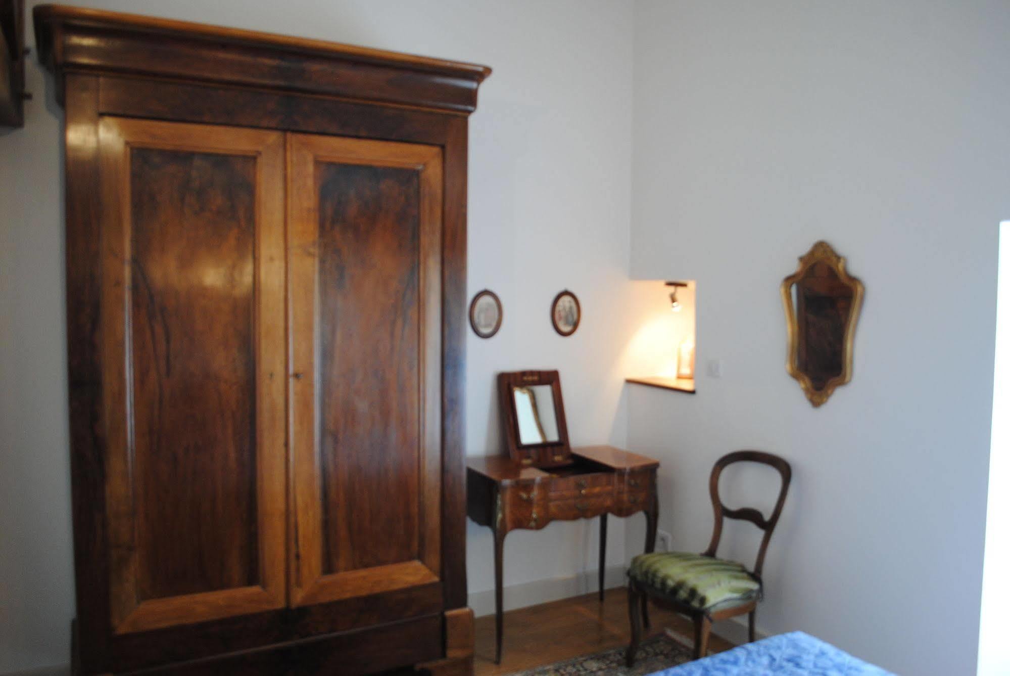 Bed and Breakfast La Promenade Mussy-sur-Seine Exterior foto