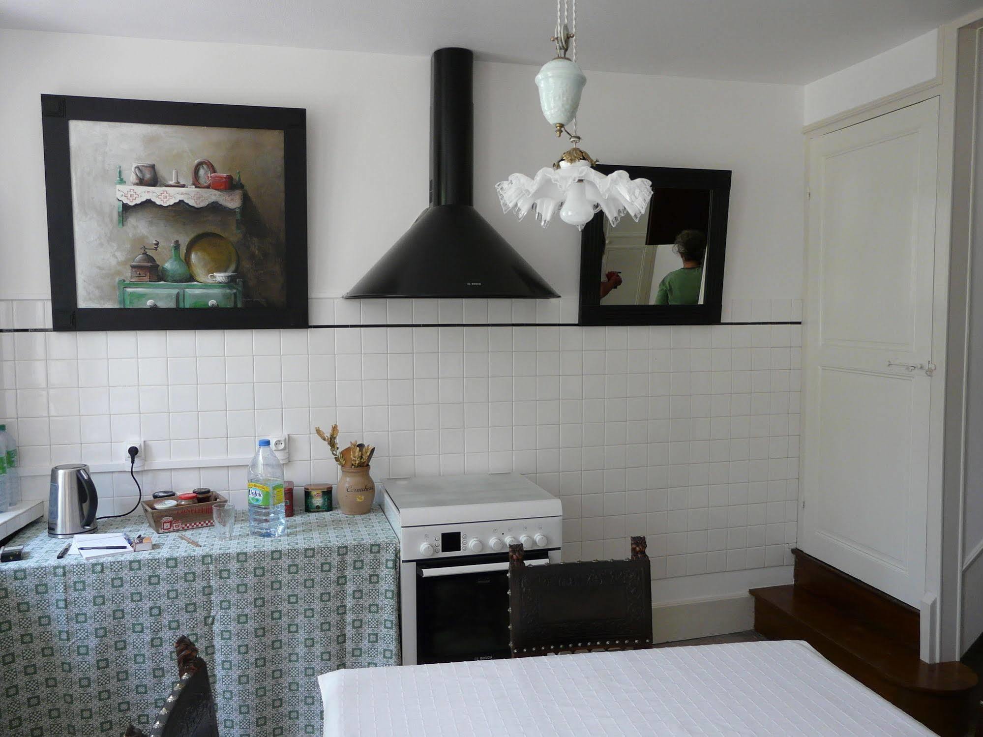 Bed and Breakfast La Promenade Mussy-sur-Seine Exterior foto